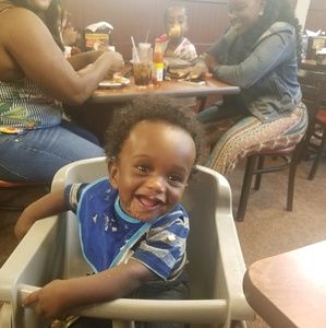 Meet your Posher, Margo